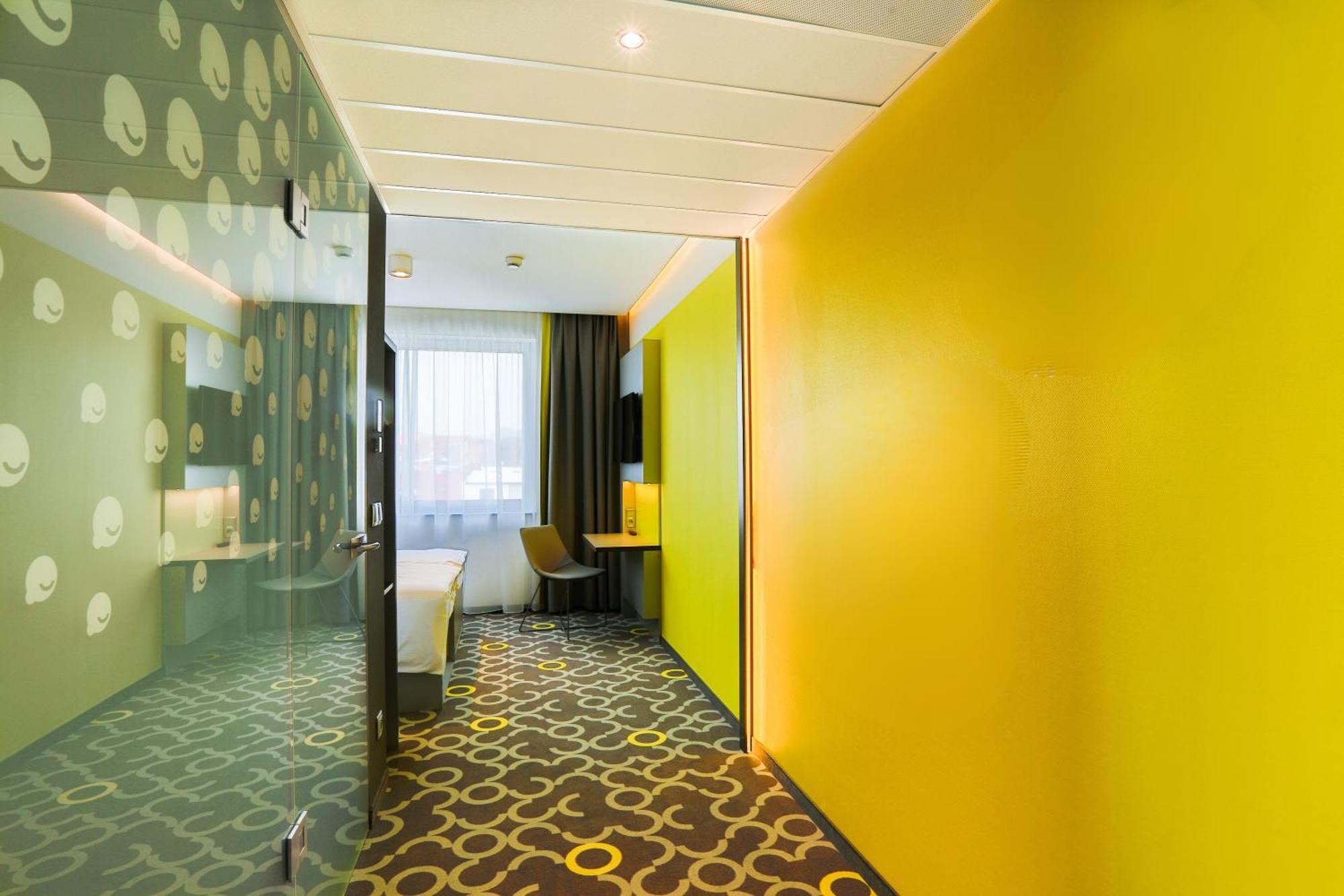 Qubus Hotel Żory Exteriér fotografie
